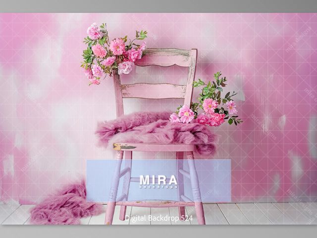 100524 Sedia con un cuscino di lana e fiori lilla e rosa